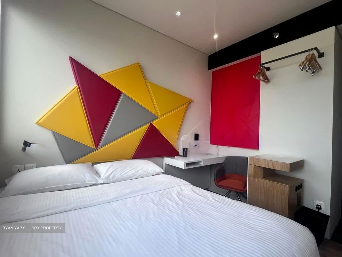Macpherson Road (D13), Condominium #587644971